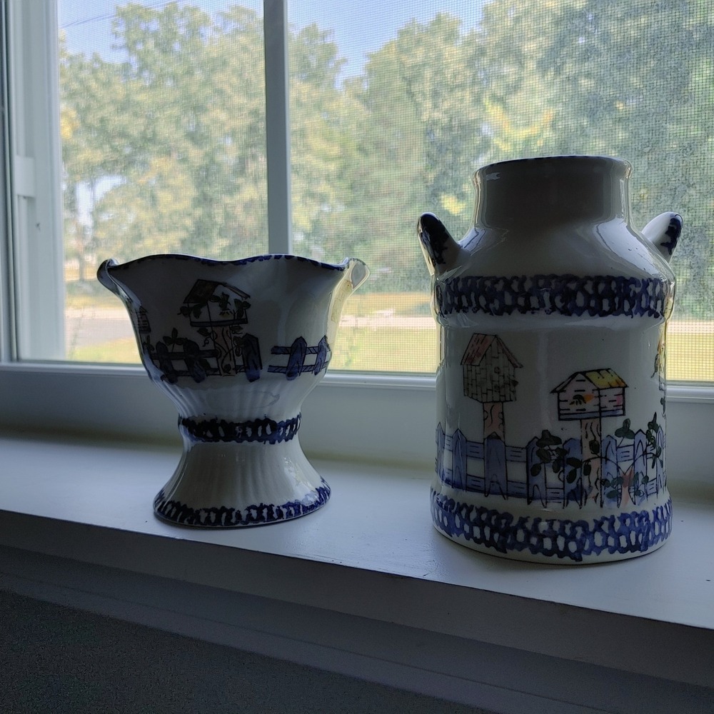 Cottage Vtg Style Ceramic Birdhouse Milk Jug and Ruffled Pedestal Vase Decor Set